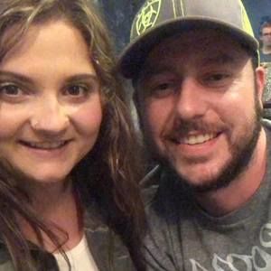 Meet your Posher, Elyse